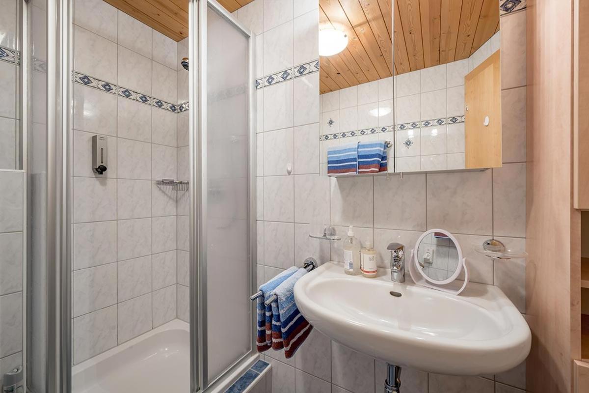 Appartement Breitlehn Langenfeld Bagian luar foto
